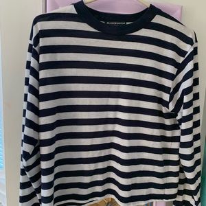 Brandy Melville long sleeve tee